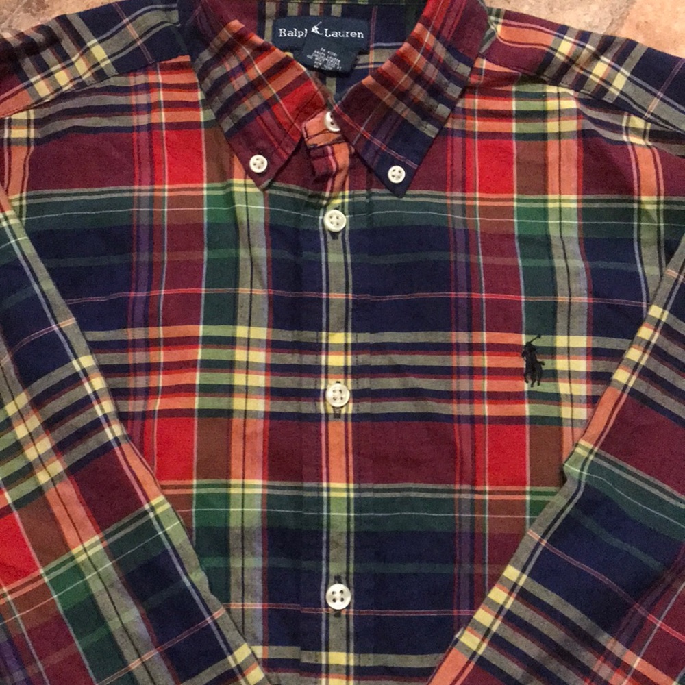 Long sleeve plaid dress shirt